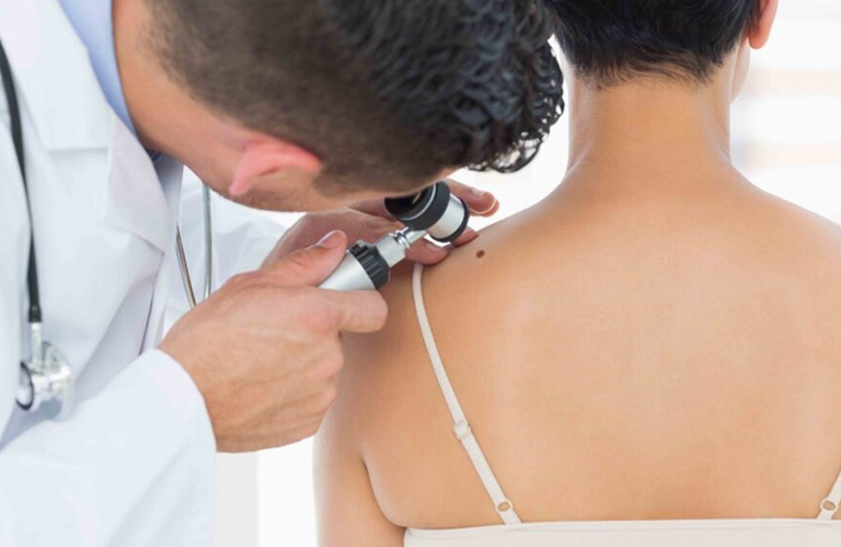 Thăm khám là cách để chẩn đoán chính xác bệnh