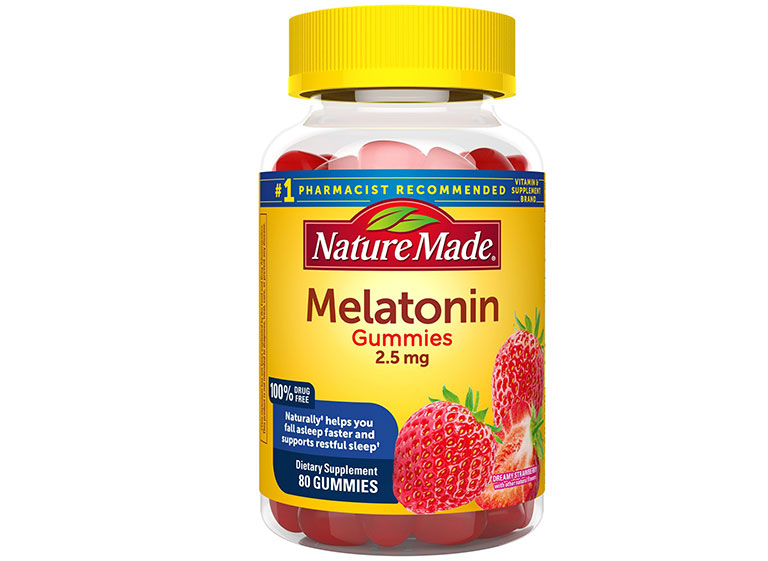 Nature Made Melatonin có thành phần chính alf Melatonon, hỗ trợ điều chỉnh chu kỳ giấc ngủ và giúp bạn ngủ ngon hơn